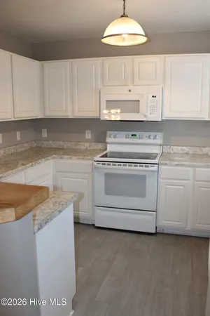$1,405 | 110 Apache Trail, Havelock, NC 28532