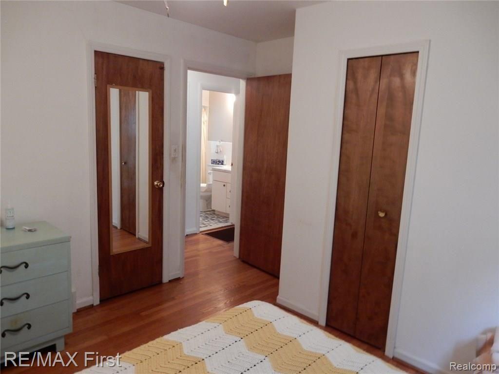21061 Waltham Road Warren, MI 48089 - Photo 9 of 13 2 (2).jpg