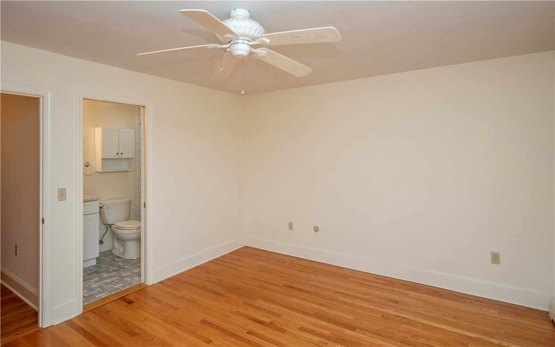 20 Indian Avenue, Unit 22 Portsmouth, RI 02871 - Photo 13 of 28