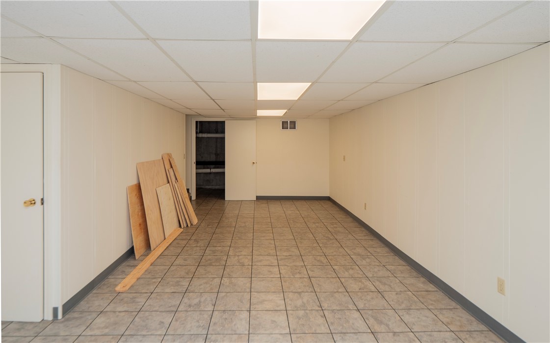 20 Indian Avenue, Unit 22 Portsmouth, RI 02871 - Photo 26 of 28