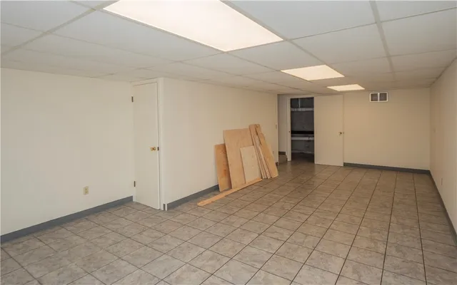 $2,650 | 20 Indian Avenue, Unit 22, Portsmouth, RI 02871