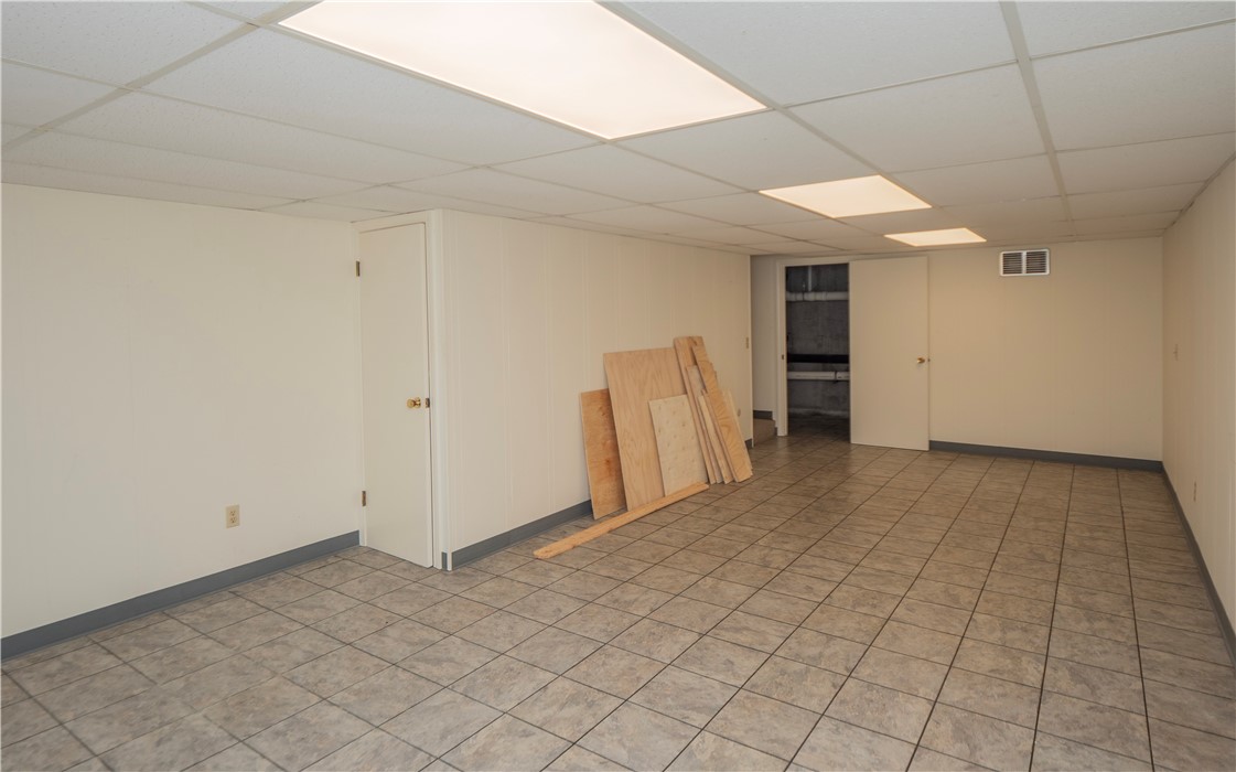 20 Indian Avenue, Unit 22 Portsmouth, RI 02871 - Photo 27 of 28