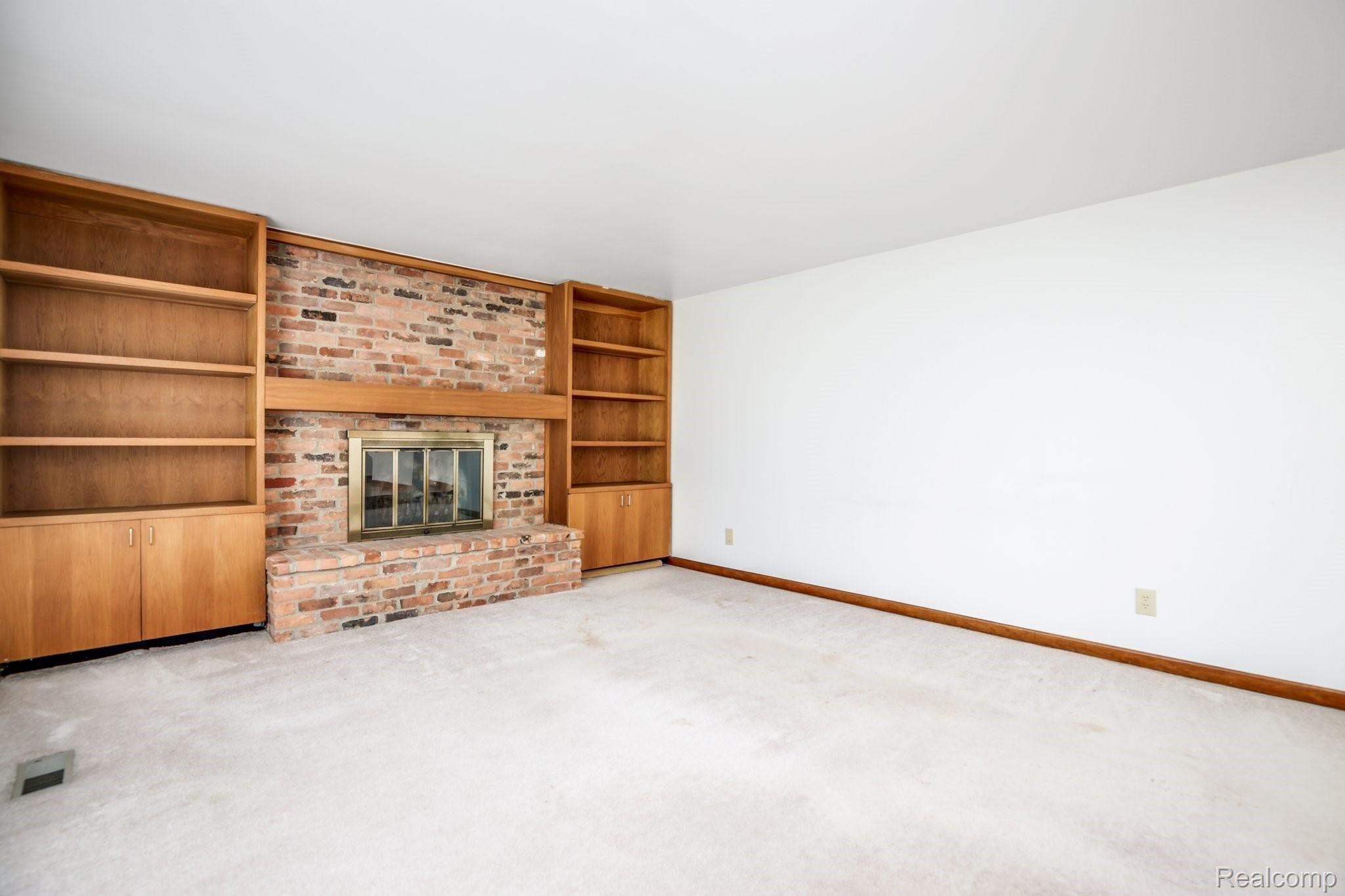 1641 Dennett Lane Rochester, MI 48307 - Photo 16 of 45 1641+Dennett+Ln+Rochester+Hills-37-web.jpg