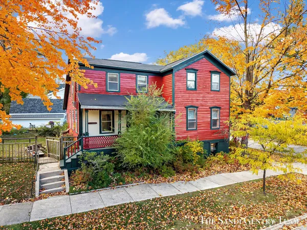 $349,900 | 201 South 4th Street, Grand Haven, MI 49417