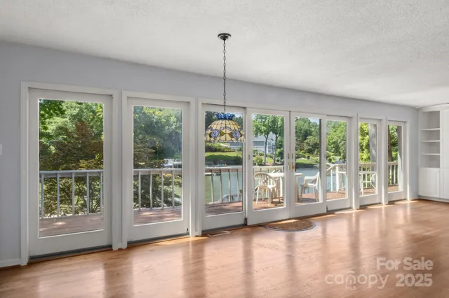 $730,000 | 7645 Buckland Road, Charlotte, NC 28278