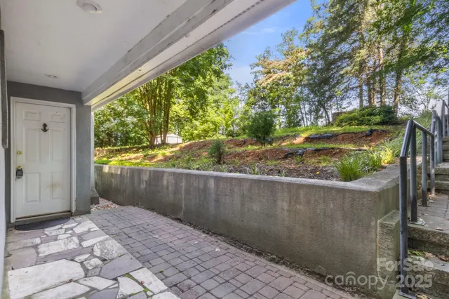 $730,000 | 7645 Buckland Road, Charlotte, NC 28278