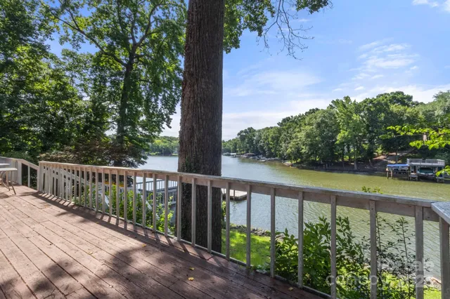 $730,000 | 7645 Buckland Road, Charlotte, NC 28278