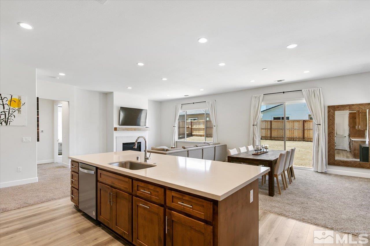 259 Starboard Drive Reno, NV 89439 - Photo 8 of 40 Photo 8