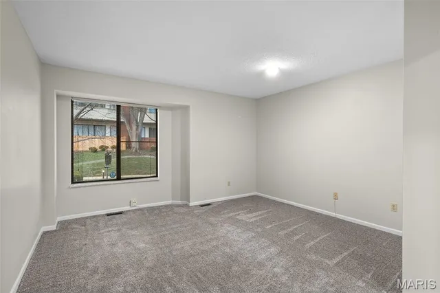 $240,000 | 5591 Waterman Boulevard, Unit A, St. Louis, MO 63112