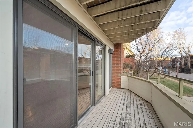 $240,000 | 5591 Waterman Boulevard, Unit A, St. Louis, MO 63112