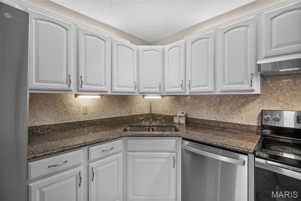 $235,000 | 5591 Waterman Boulevard, Unit A, St. Louis, MO 63112