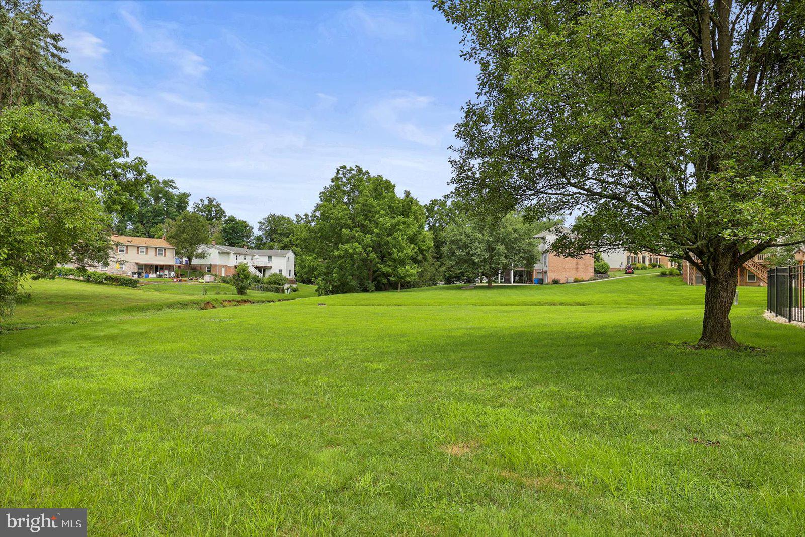 124 Lexington Road York, PA 17402 - Photo 49 of 56