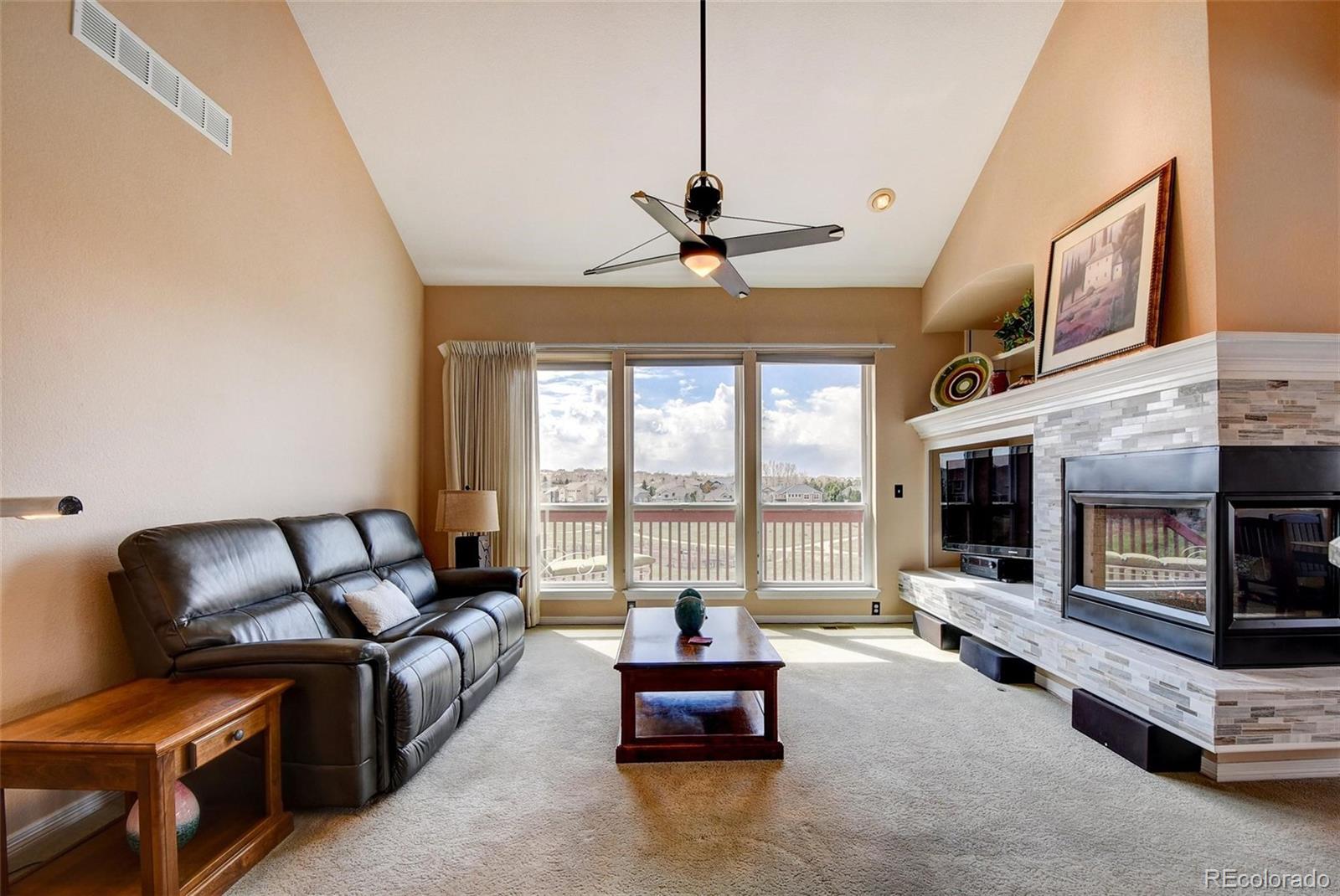 426 West Angus Way Highlands Ranch, CO 80129 - Photo 5 of 40