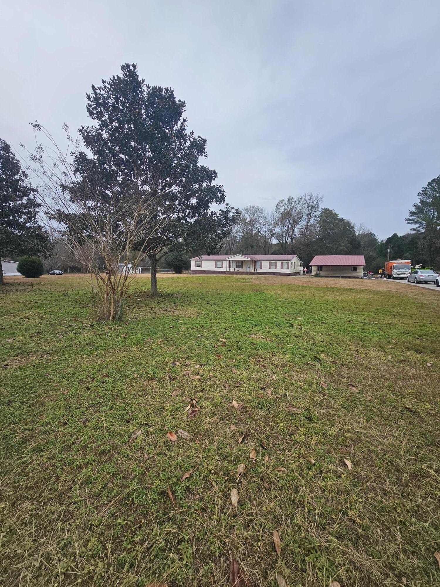 1613 Givhans Road Ridgeville, SC 29472 - Photo 4 of 15 20251204_140323