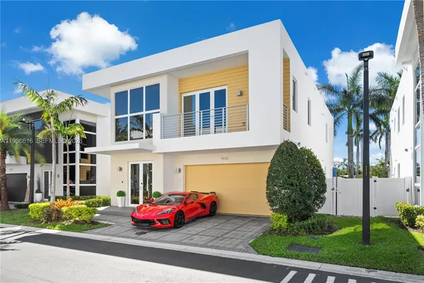 $1,450,000 | 9830 Northwest 74th Terrace, Doral, FL 33178