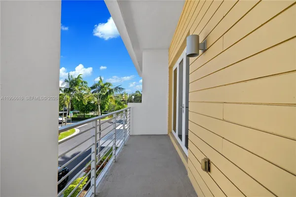 $1,450,000 | 9830 Northwest 74th Terrace, Doral, FL 33178
