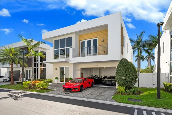 $1,450,000 | 9830 Northwest 74th Terrace, Doral, FL 33178