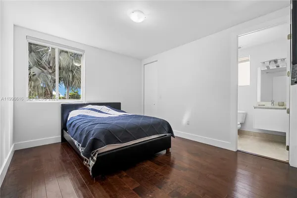 $1,450,000 | 9830 Northwest 74th Terrace, Doral, FL 33178
