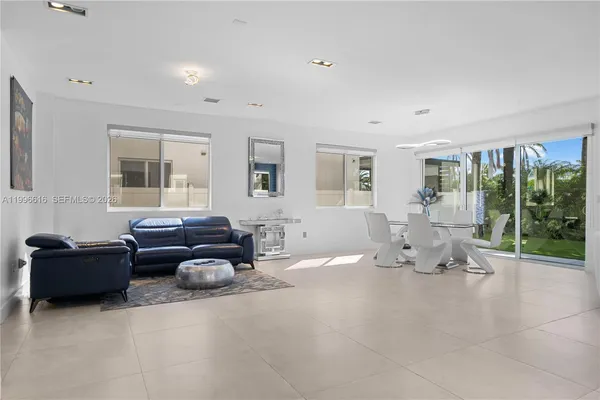 $1,450,000 | 9830 Northwest 74th Terrace, Doral, FL 33178