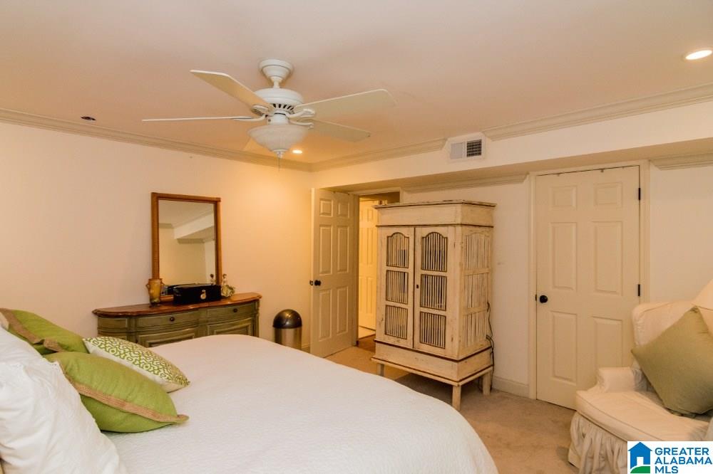 2525 Shades Crest Road Birmingham, AL 35216 - Photo 33 of 47