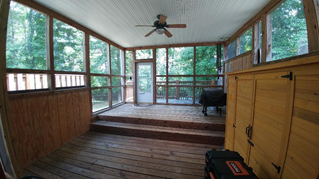 118 High Point Lane Oak Ridge, TN 37830 - Photo 14 of 16 Screened in Porch