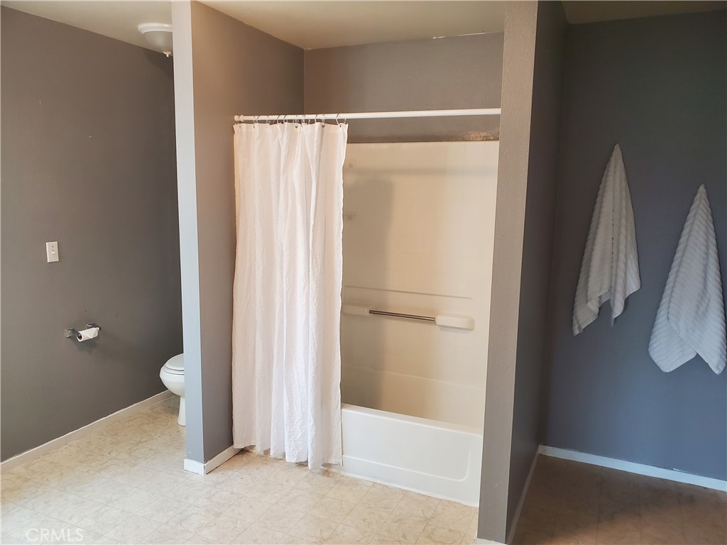 3759 Larkspur Avenue Merced, CA 95348 - Photo 17 of 20