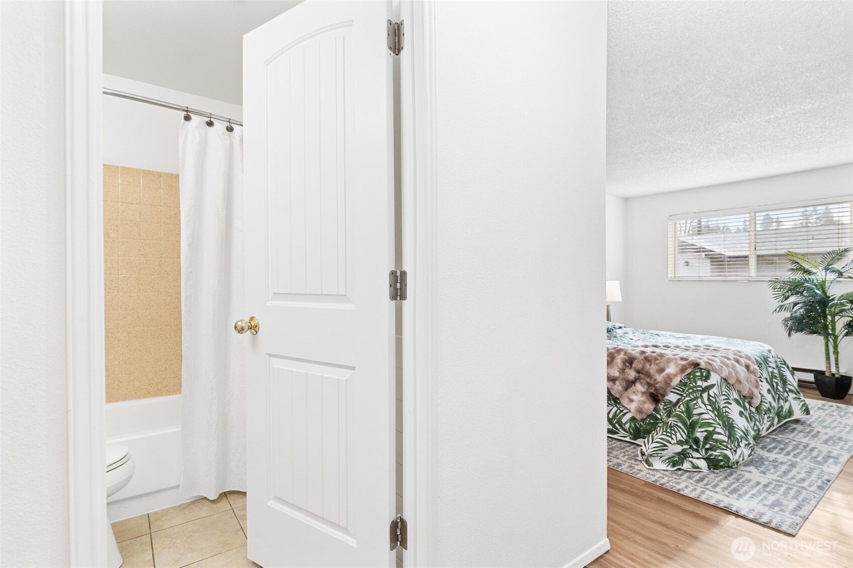 2020 Grant Avenue South, Unit A202 Renton, WA 98055 - Photo 15 of 31