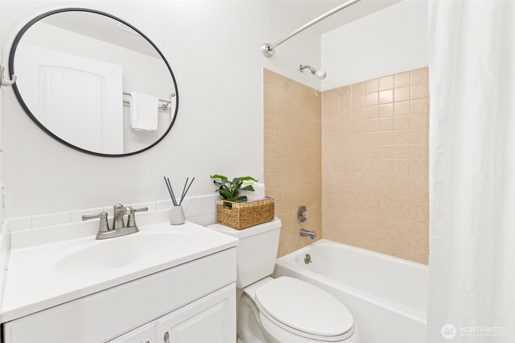 2020 Grant Avenue South, Unit A202 Renton, WA 98055 - Photo 16 of 31
