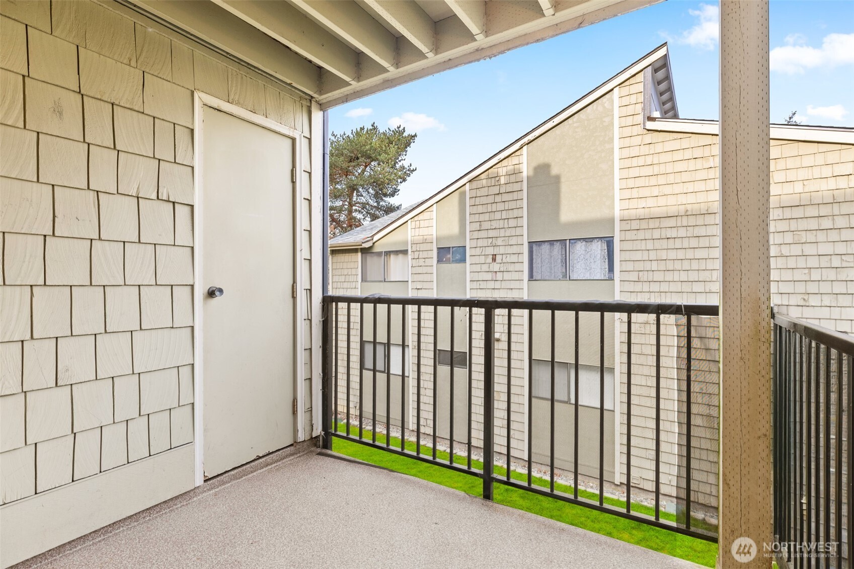 2020 Grant Avenue South, Unit A202 Renton, WA 98055 - Photo 20 of 31