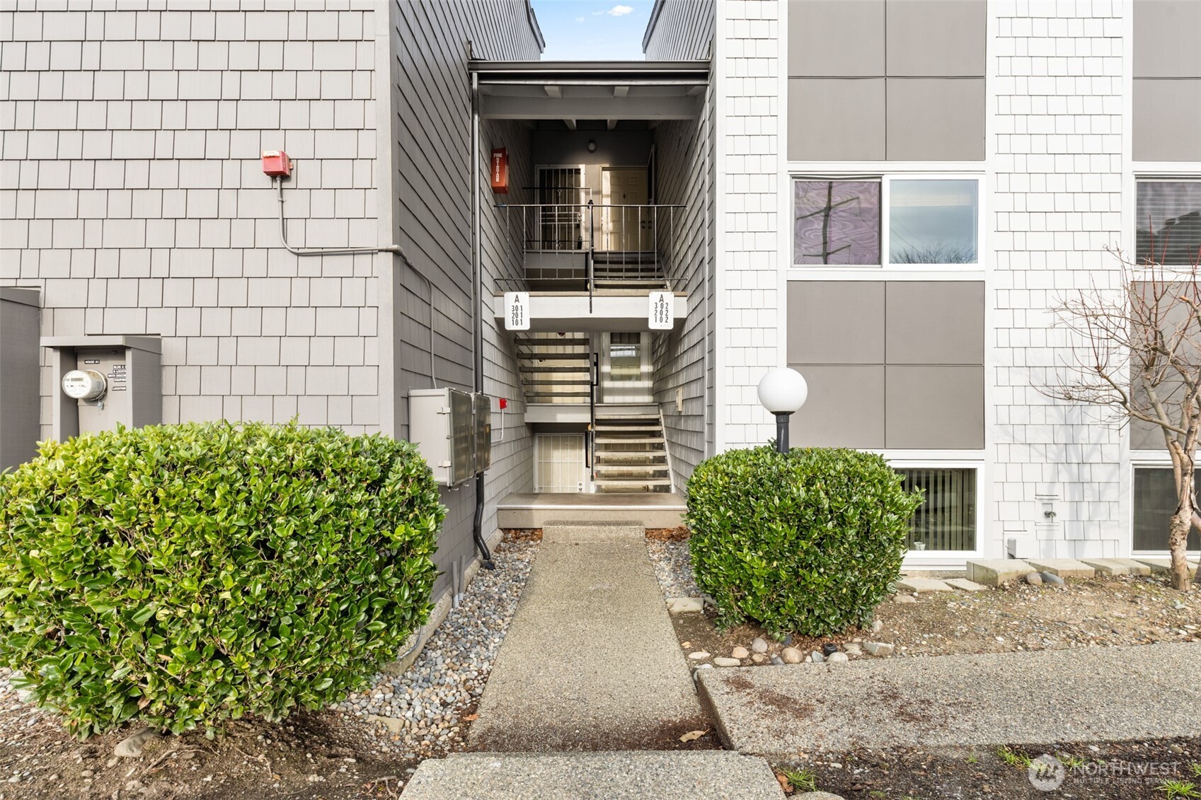 2020 Grant Avenue South, Unit A202 Renton, WA 98055 - Photo 36 of 40