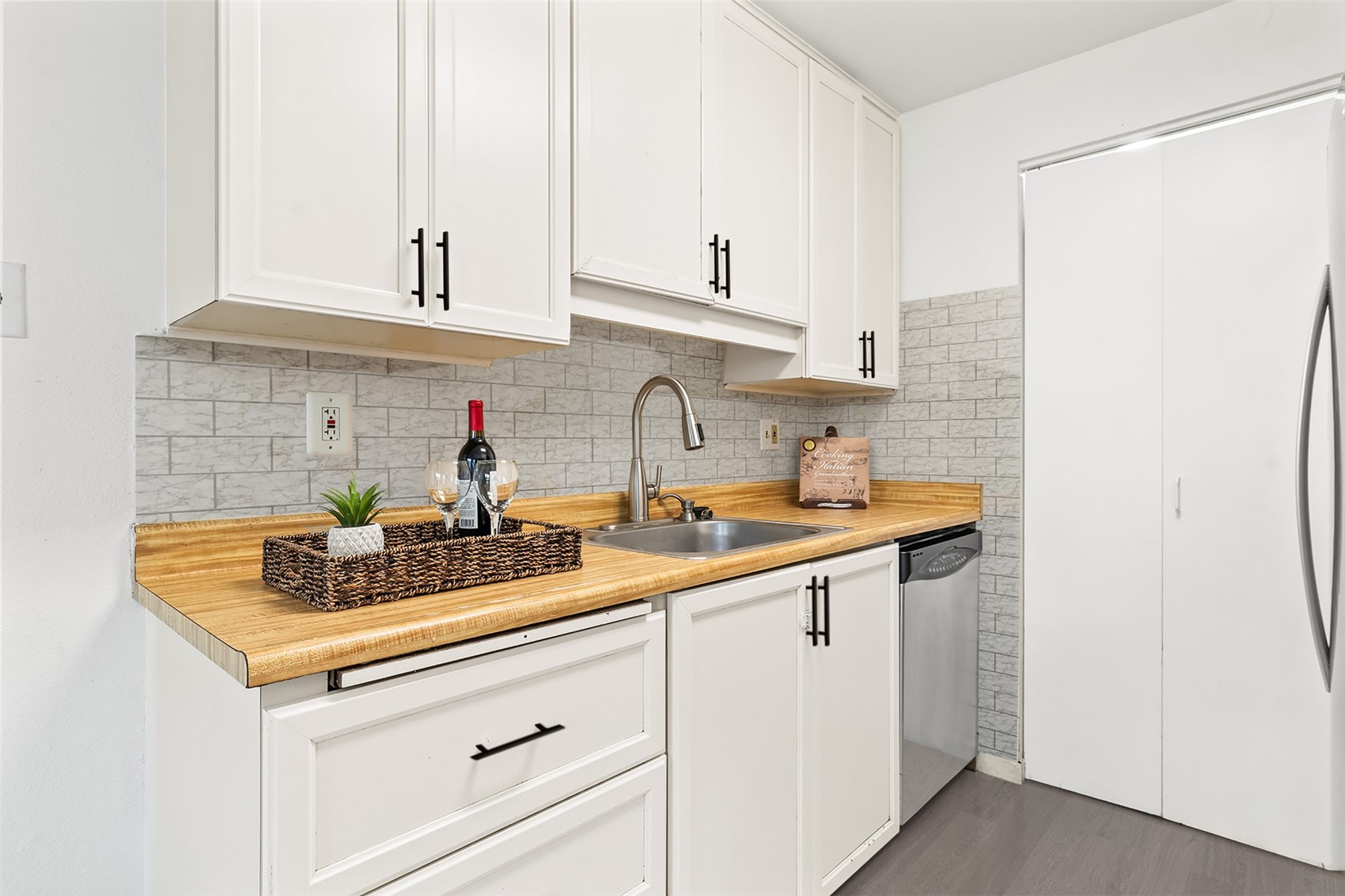 2020 Grant Avenue South, Unit A202 Renton, WA 98055 - Photo 5 of 31