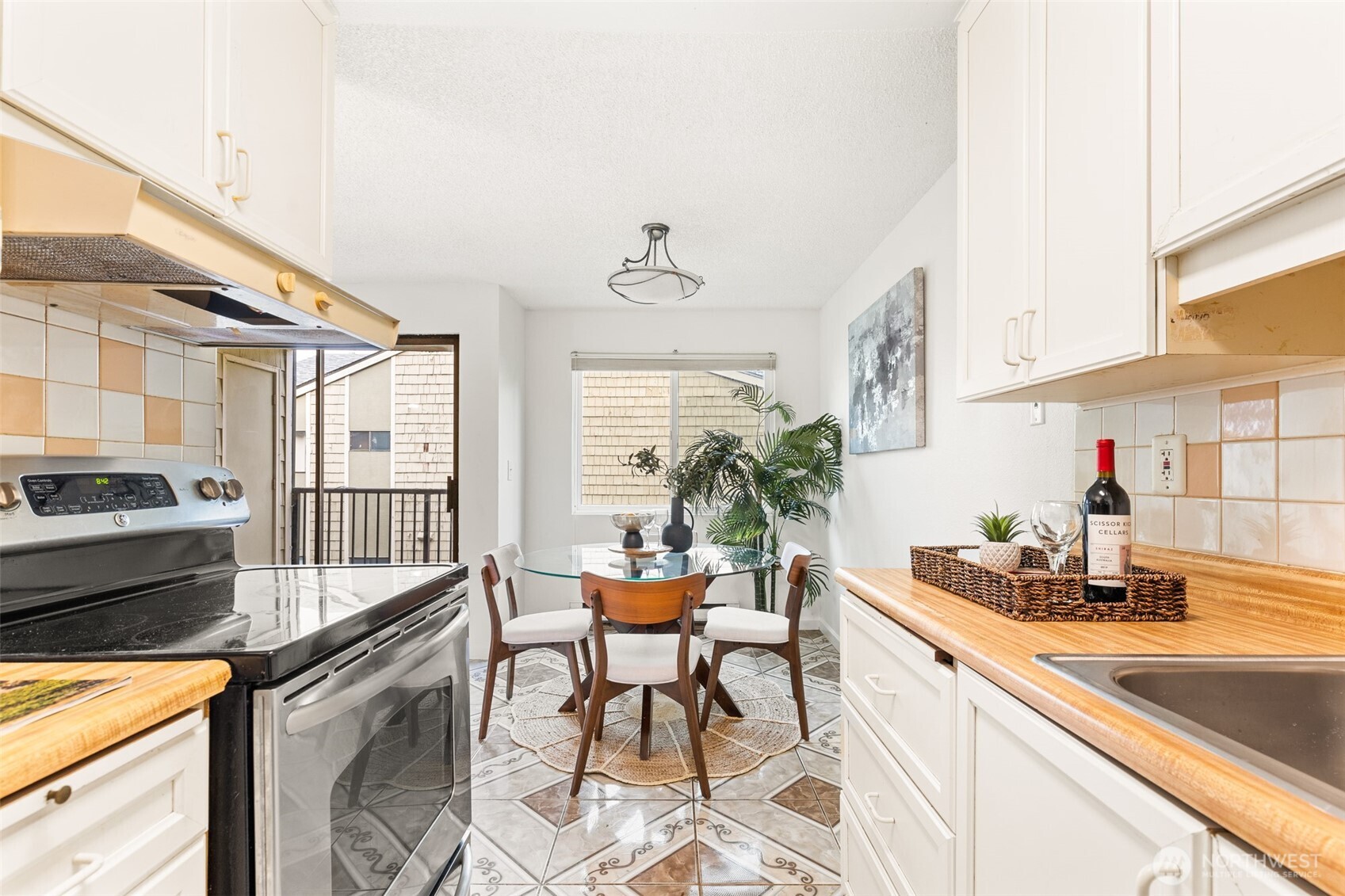 2020 Grant Avenue South, Unit A202 Renton, WA 98055 - Photo 5 of 40