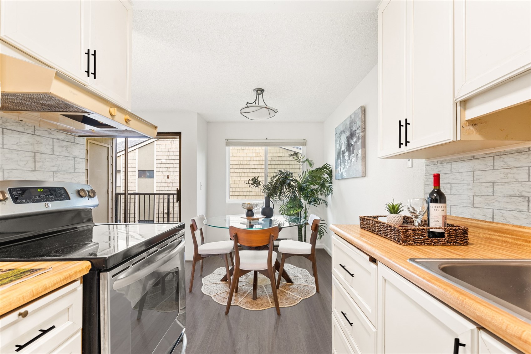 2020 Grant Avenue South, Unit A202 Renton, WA 98055 - Photo 7 of 31