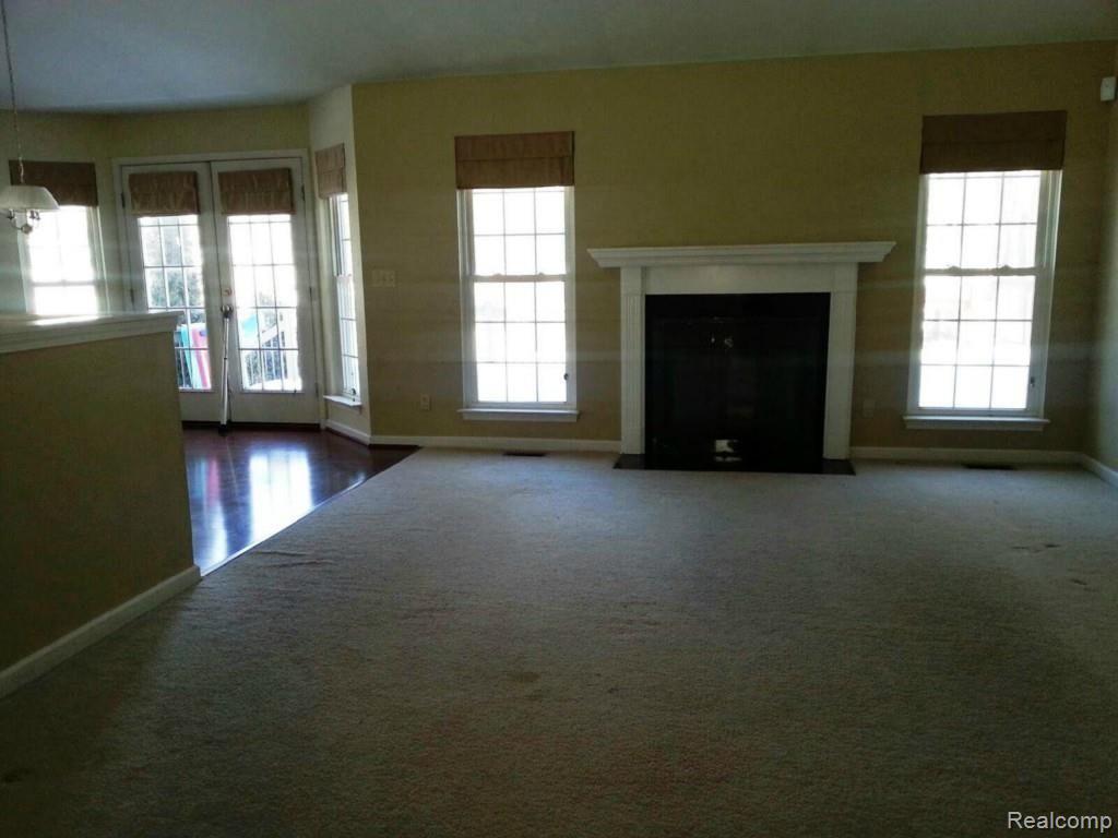 5937 Wayne Road Romulus, MI 48174 - Photo 4 of 9 5937 Wayne - 4.jpg