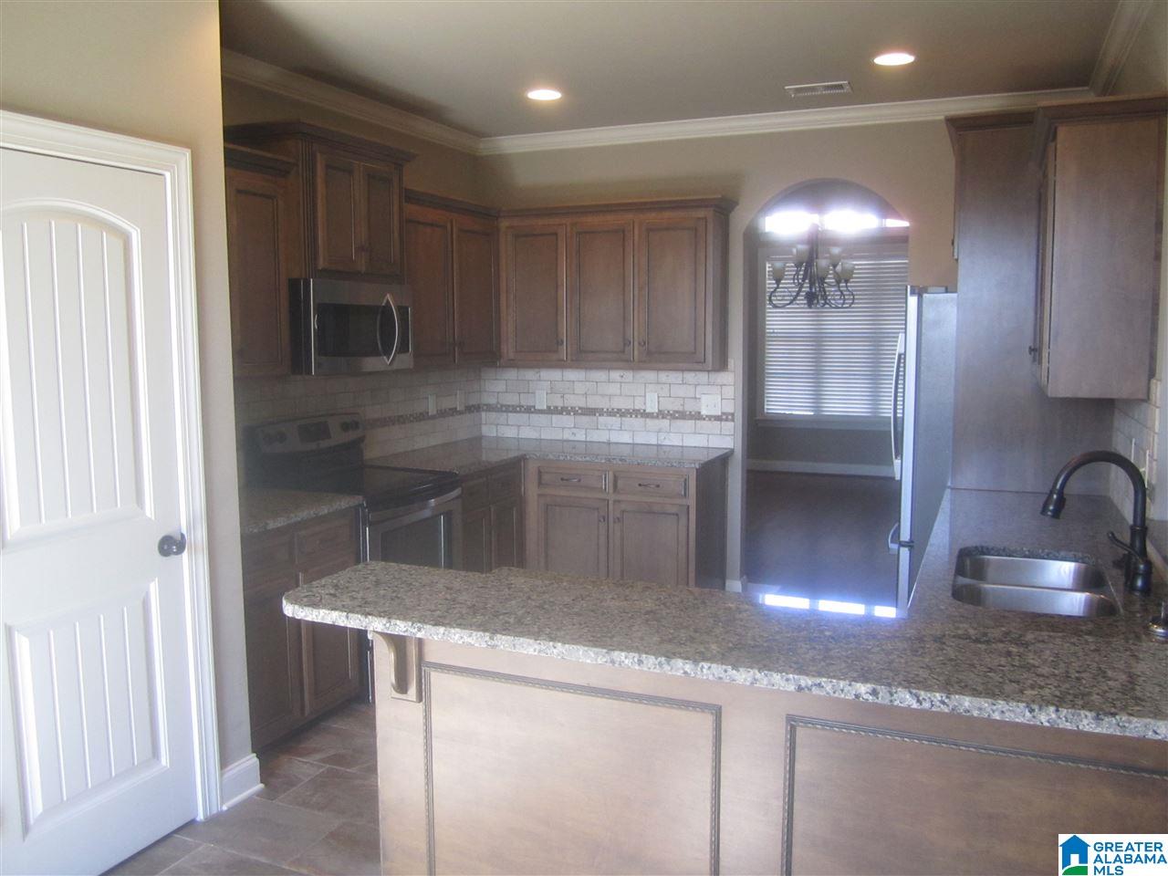 601 Overlook Road Fultondale, AL 35068 - Photo 13 of 50