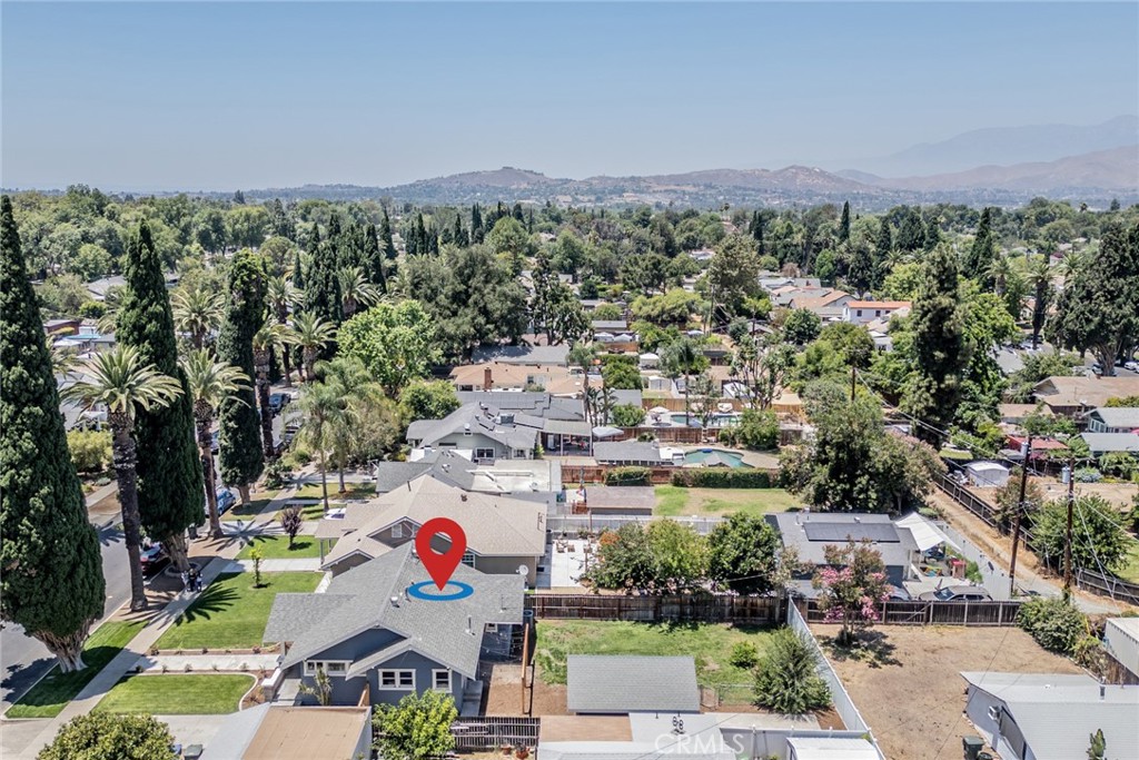 4143 Edgewood Place Riverside, CA 92506 - Photo 34 of 36