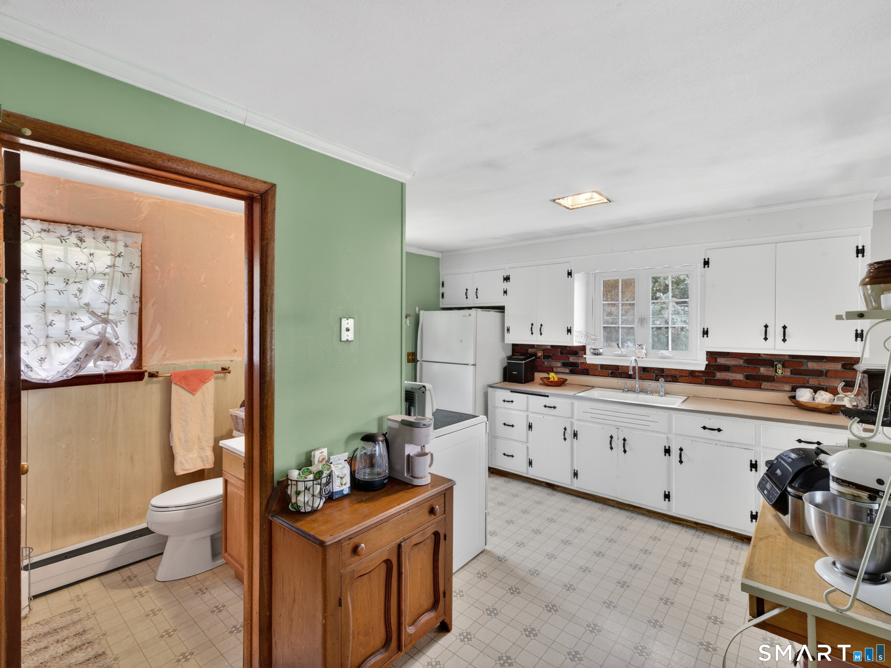 141 Browning Road Norwich, CT 06360 - Photo 18 of 39