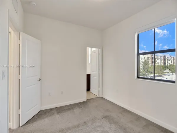 $2,950 | 3436 West 111th Place, Hialeah, FL 33018
