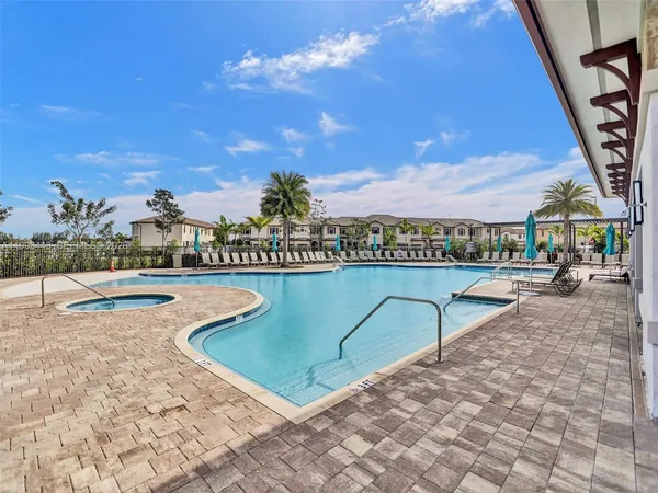 $2,950 | 3436 West 111th Place, Hialeah, FL 33018