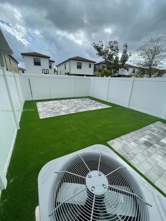 $2,950 | 3436 West 111th Place, Hialeah, FL 33018