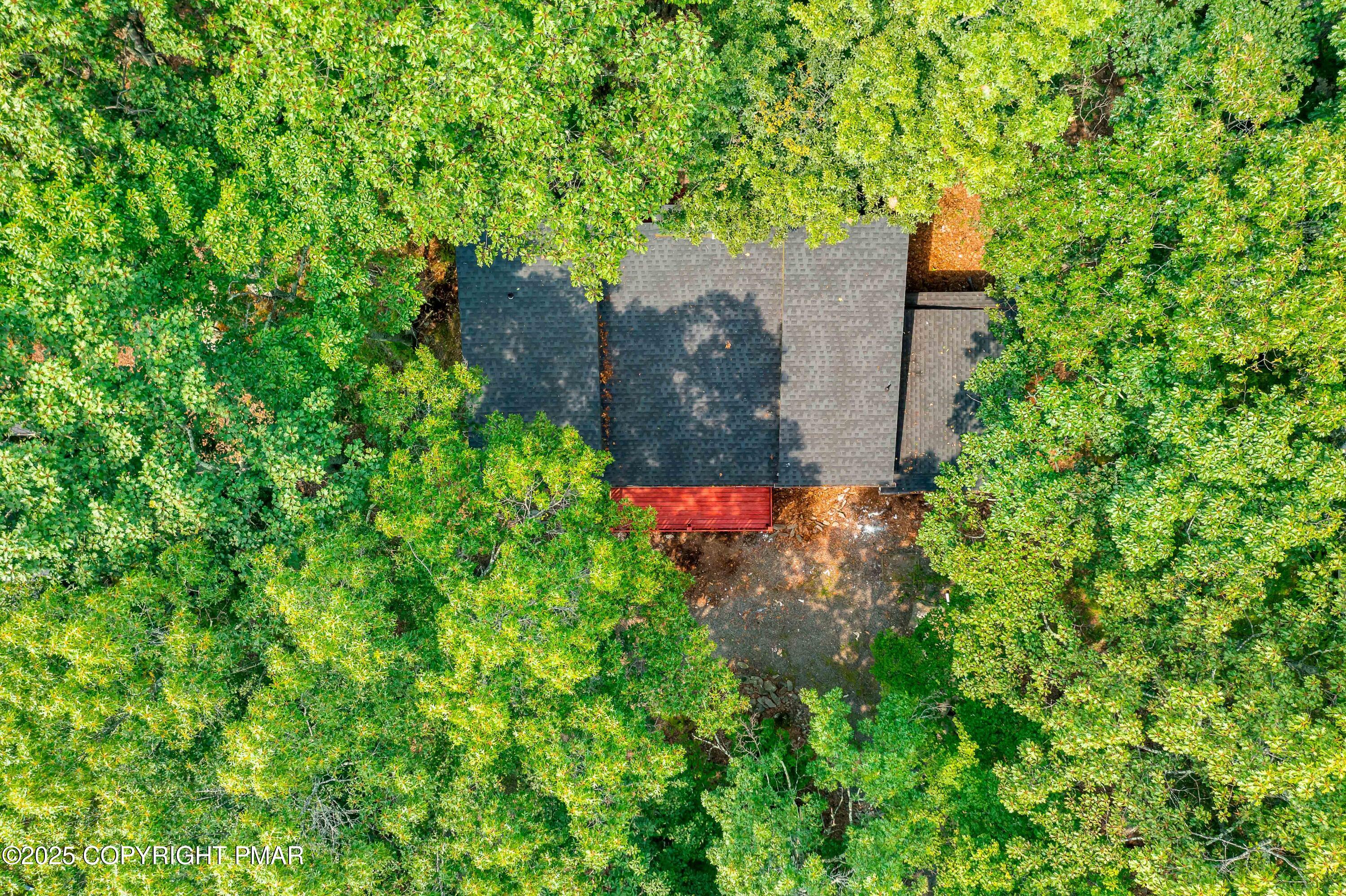 151 Elgin Way Bushkill, PA 18324 - Photo 7 of 60 151 Elgin Way, Bushkill, PA-04