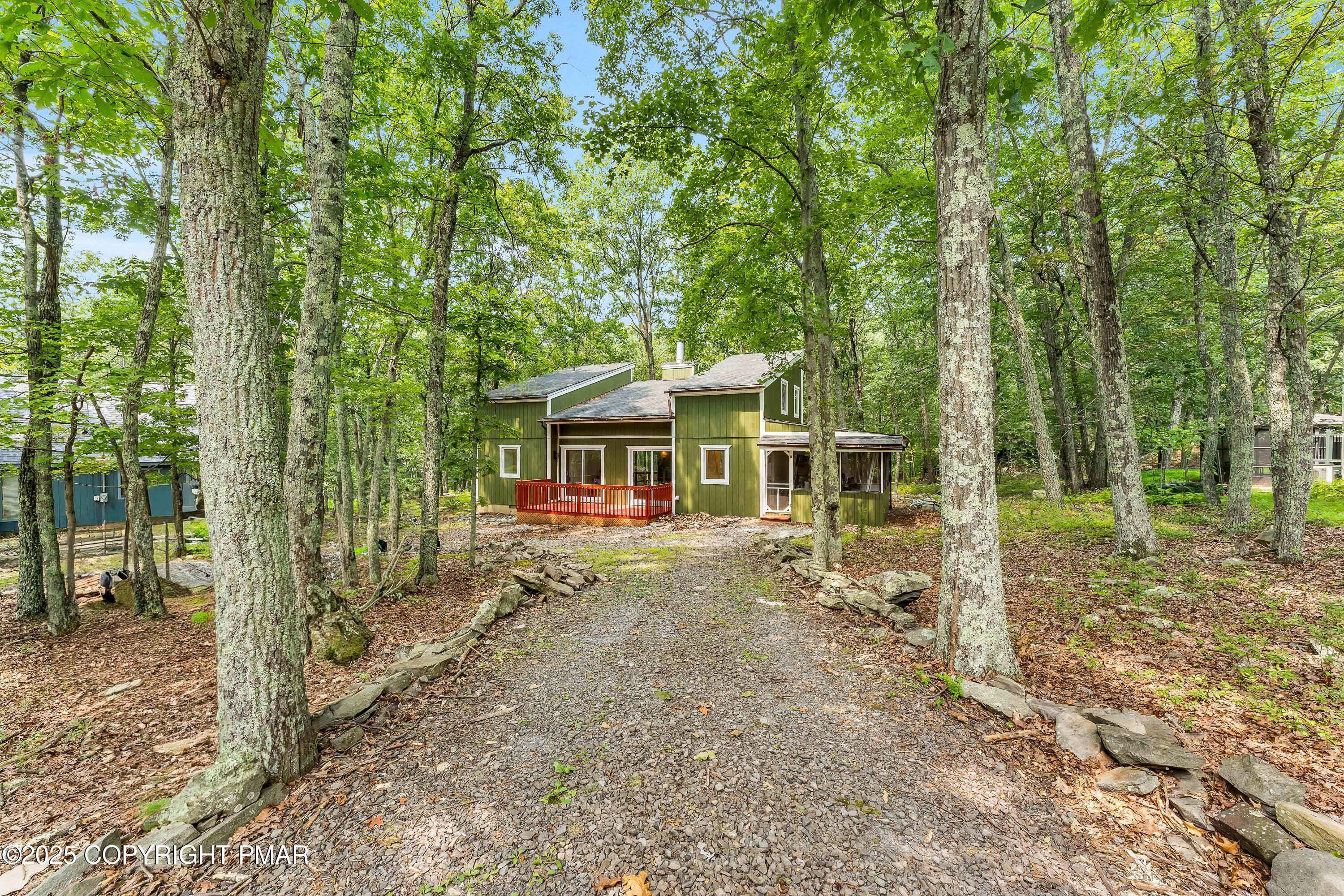 151 Elgin Way Bushkill, PA 18324 - Photo 10 of 60 151 Elgin Way, Bushkill, PA-07