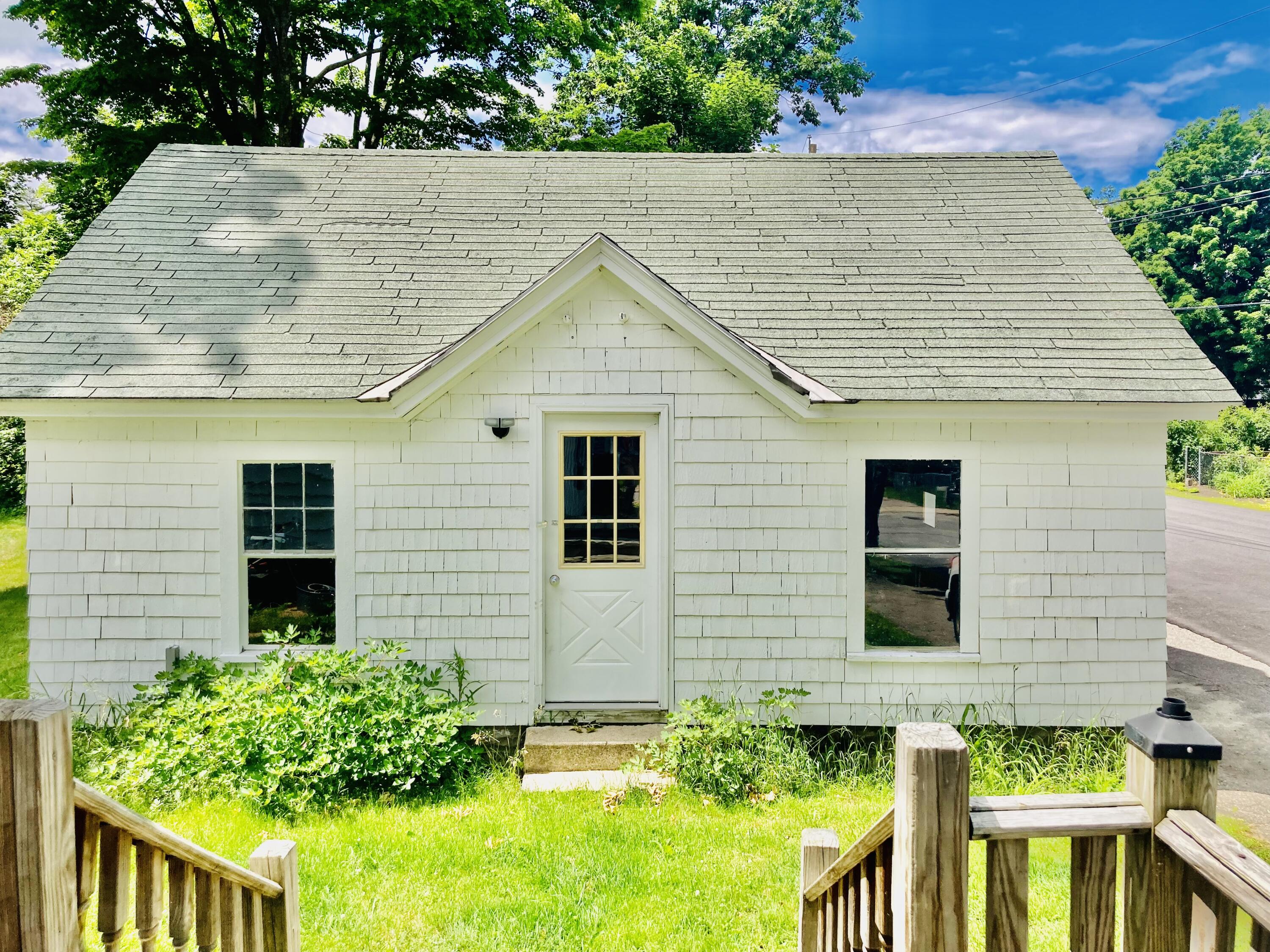 5 Kirk Street Sanford, ME 04083 - Photo 21 of 27 garage front