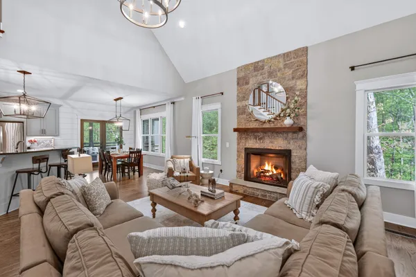 $925,000 | 7176 Kyles Creek Drive, Fairview, TN 37062