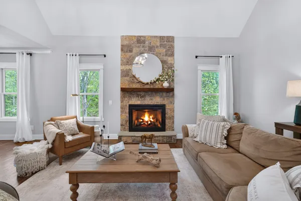 $925,000 | 7176 Kyles Creek Drive, Fairview, TN 37062