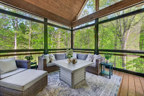 $925,000 | 7176 Kyles Creek Drive, Fairview, TN 37062