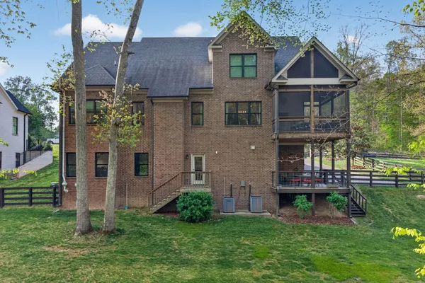 $925,000 | 7176 Kyles Creek Drive, Fairview, TN 37062