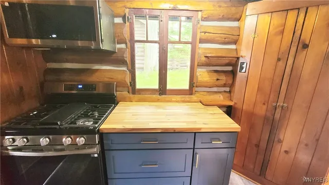 $454,900 | 8208 Lakeshore Drive, Rushford, NY 14717