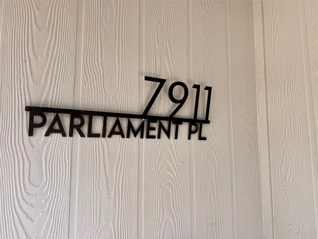 $1,700 | 7911 Parliament Place, Austin, TX 78759