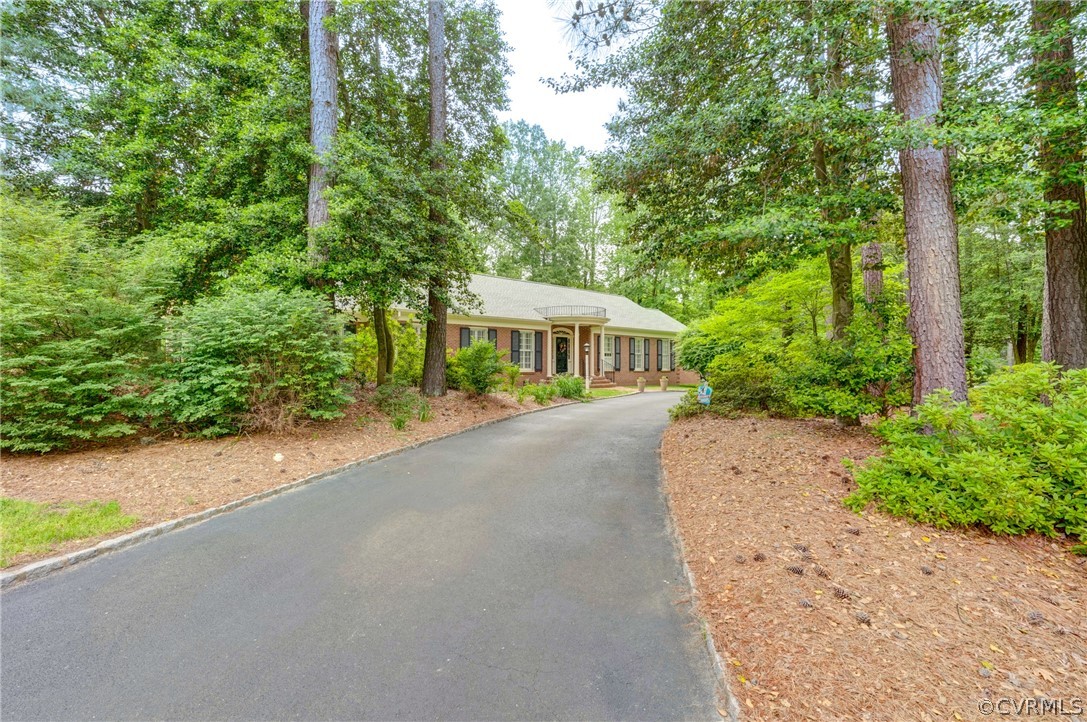4 North Mooreland Road Henrico, VA 23229 - Photo 2 of 50